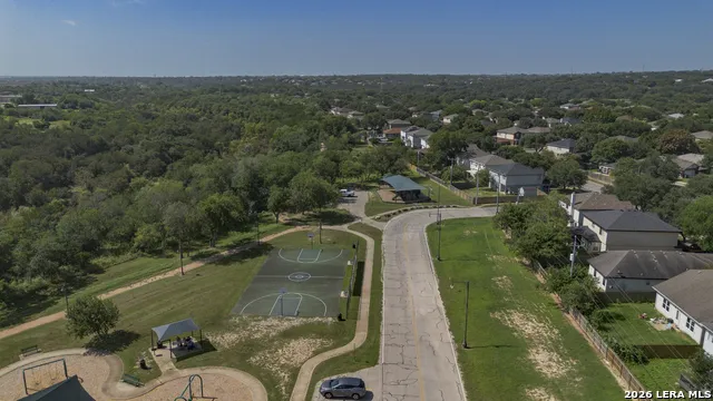 9015 Valhalla Selma, TX 78154