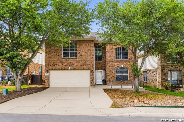 1921 Walter Raleigh Windcrest, TX 78239