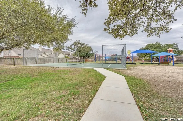 1921 Walter Raleigh Windcrest, TX 78239
