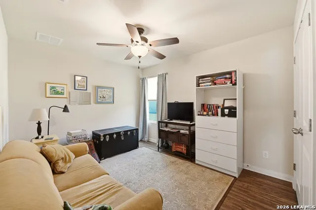 522 SAND TRAIL ST New Braunfels, TX 78130