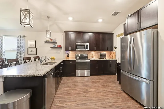 522 SAND TRAIL ST New Braunfels, TX 78130