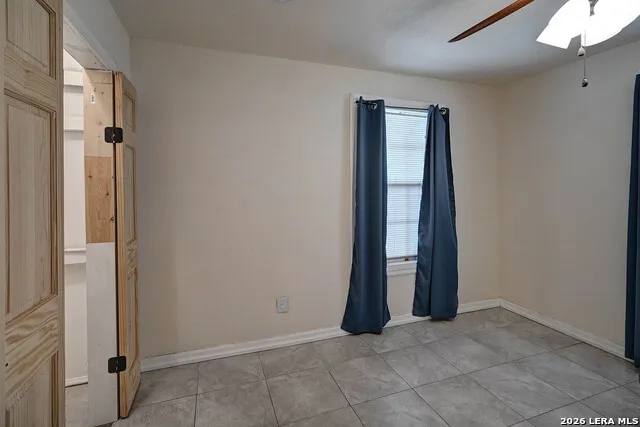 904 San Antonio Pleasanton, TX 78064