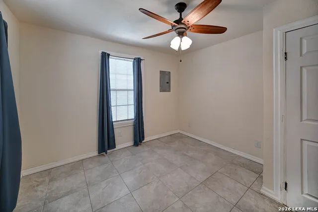 904 San Antonio Pleasanton, TX 78064
