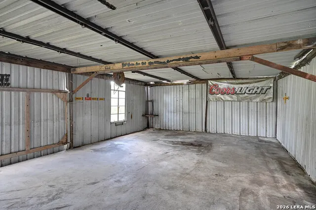 904 San Antonio Pleasanton, TX 78064