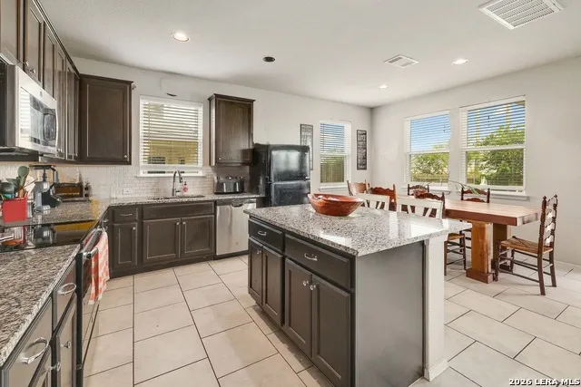 204 W Point Way Elgin, TX 78621