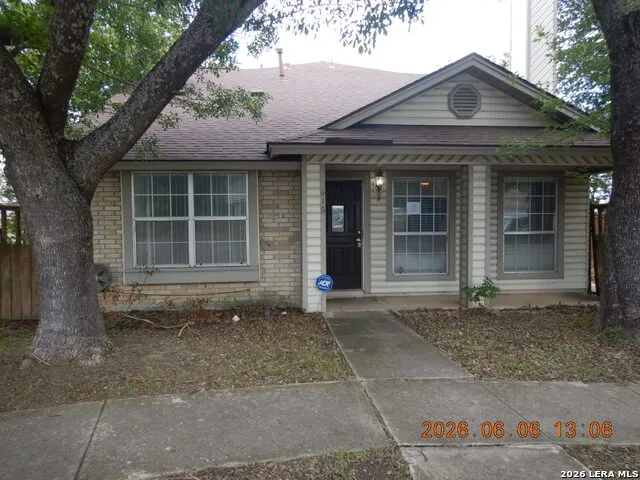 616 Fern Meadow Dr Universal City, TX 78148