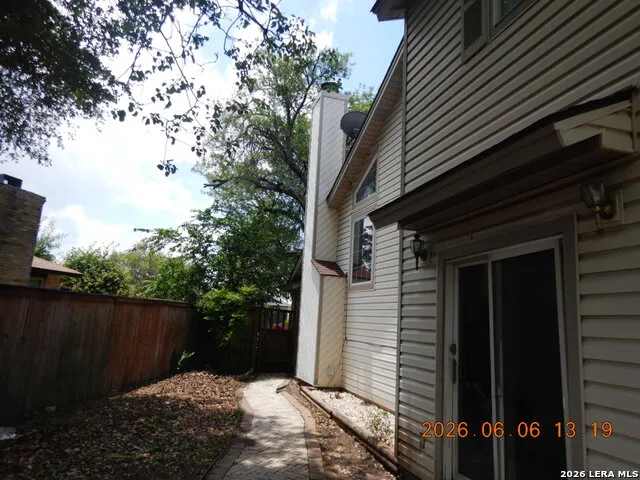 616 Fern Meadow Dr Universal City, TX 78148