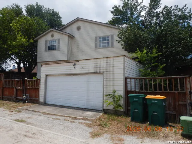 616 Fern Meadow Dr Universal City, TX 78148