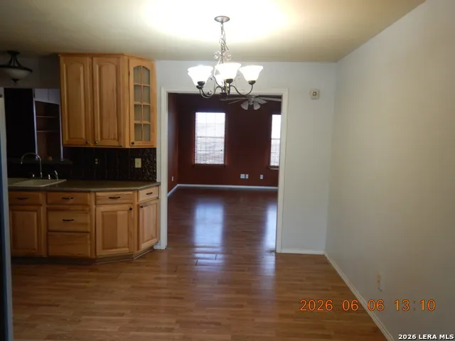 616 Fern Meadow Dr Universal City, TX 78148