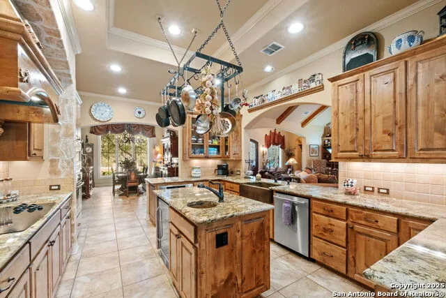 325 whitestone Spring Branch, TX 78070