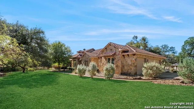 325 whitestone Spring Branch, TX 78070