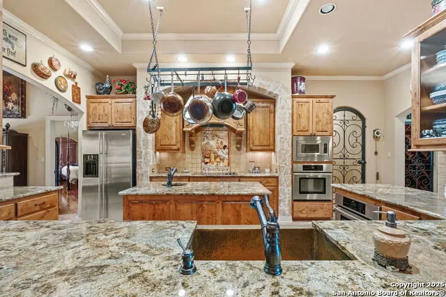 325 whitestone Spring Branch, TX 78070
