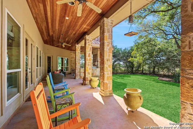 325 whitestone Spring Branch, TX 78070