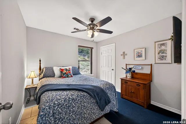 142 HARBOUR VW Lakehills, TX 78063