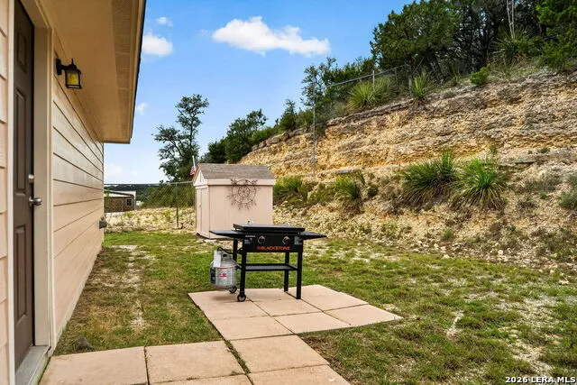 142 HARBOUR VW Lakehills, TX 78063
