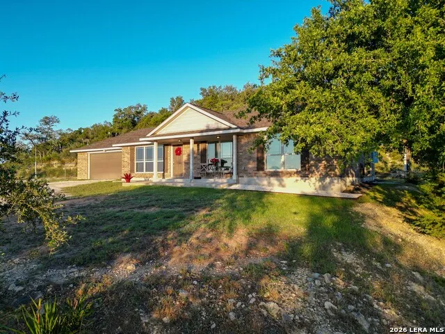 142 HARBOUR VW Lakehills, TX 78063