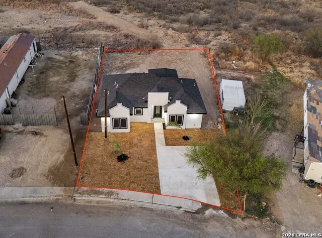 260 Park St Eagle Pass, TX 78852