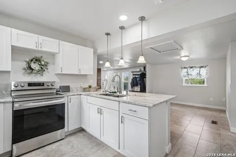 974 S Addison