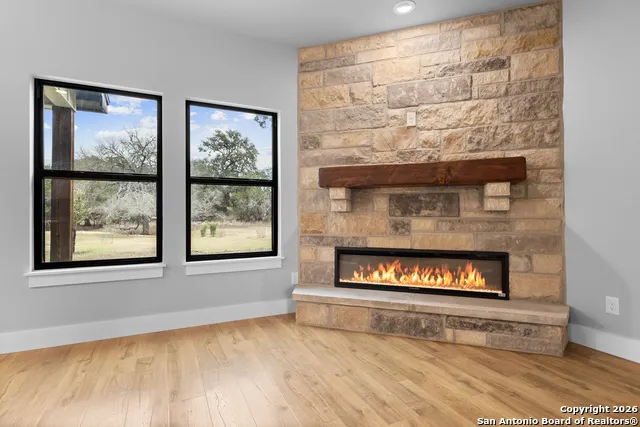 181 DEERWOOD CIR Bandera, TX 78003