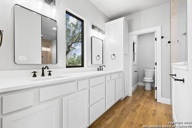 181 DEERWOOD CIR Bandera, TX 78003