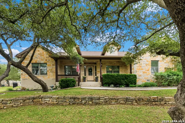 1511 Mount Bear Canyon Lake, TX 78133