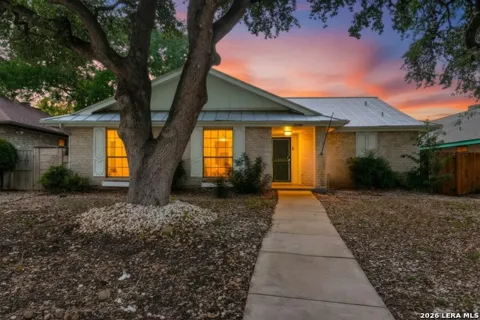 10106 Grand Park