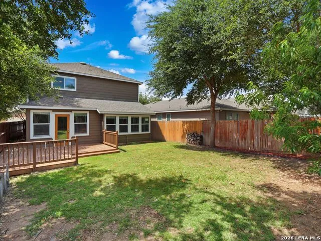 414 WALNUT CRST Selma, TX 78154