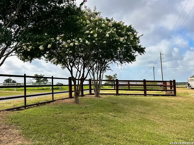 68 County Road 436 Harwood, TX 78632