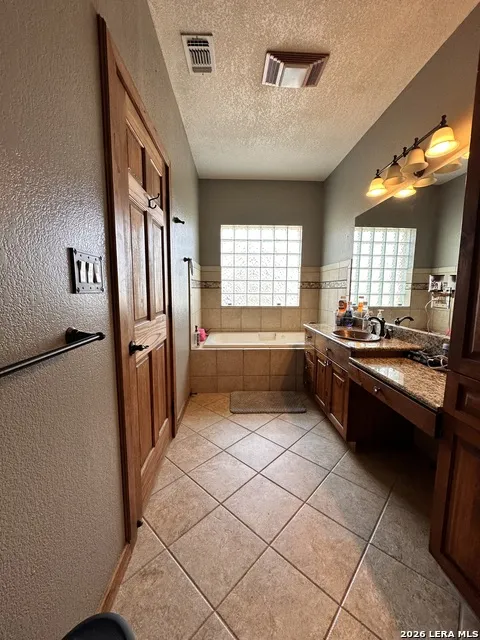 68 County Road 436 Harwood, TX 78632