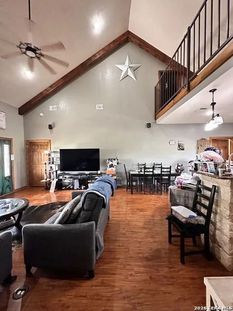 68 County Road 436 Harwood, TX 78632