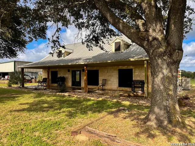 68 County Road 436 Harwood, TX 78632