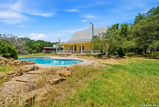1191 Sachtleben Rd Wimberley, TX 78676