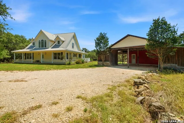 1191 Sachtleben Rd Wimberley, TX 78676