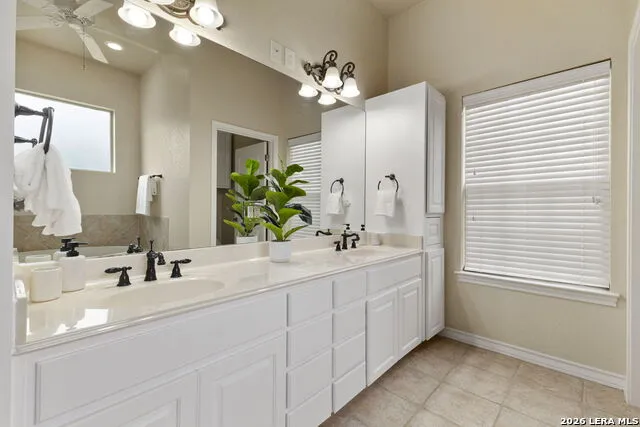128 Comal Oak Bulverde, TX 78163