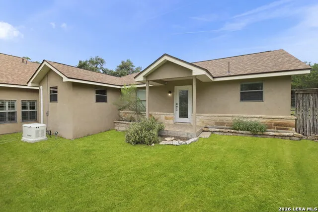 128 Comal Oak Bulverde, TX 78163
