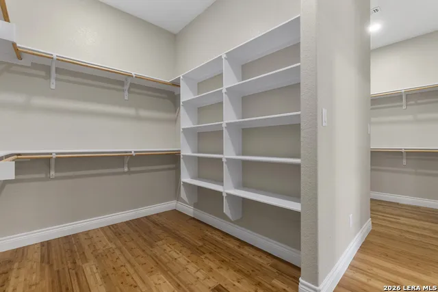 1954 Venezia New Braunfels, TX 78132