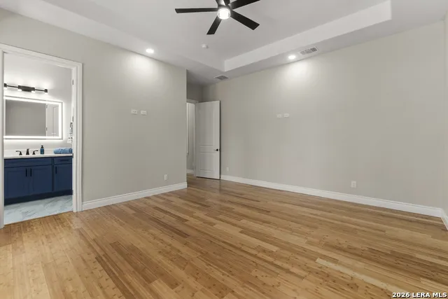 1954 Venezia New Braunfels, TX 78132