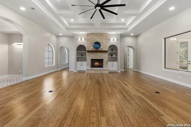 1954 Venezia New Braunfels, TX 78132