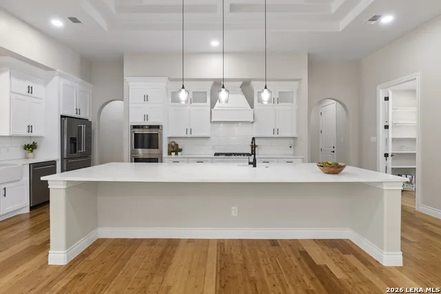 1954 Venezia New Braunfels, TX 78132