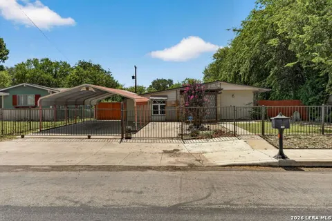 158 LELANI ST