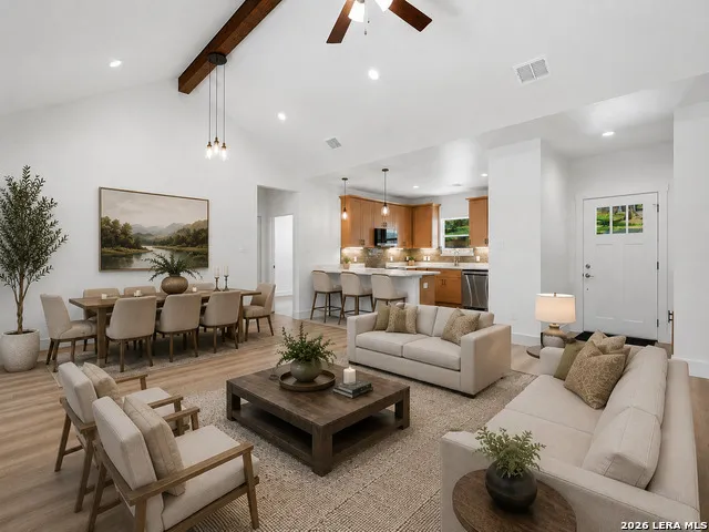 613 Elm St Kerrville, TX 78028