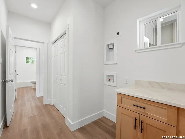 613 Elm St Kerrville, TX 78028