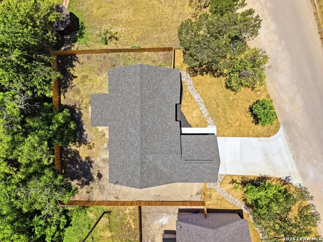 613 Elm St Kerrville, TX 78028