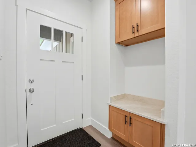 613 Elm St Kerrville, TX 78028