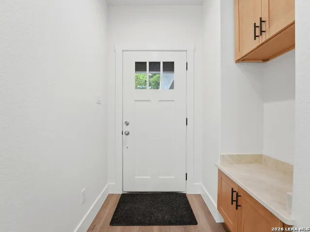 613 Elm St Kerrville, TX 78028