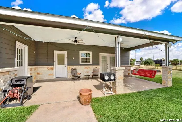 14805 LADD RD Atascosa, TX 78002
