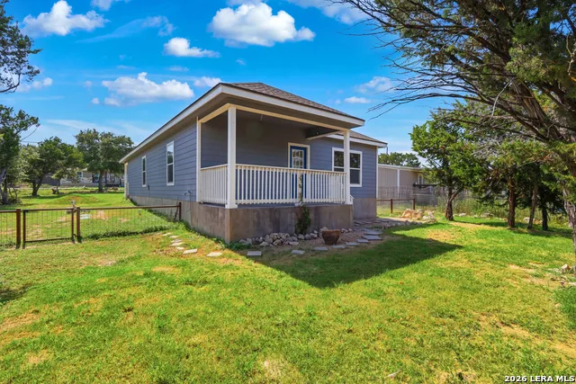 1135 Hedgestone Canyon Lake, TX 78133