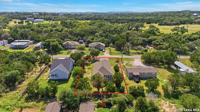 1135 Hedgestone Canyon Lake, TX 78133