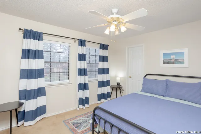 13718 Pebble Point San Antonio, TX 78231