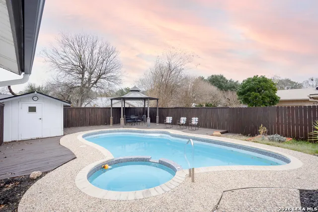13718 Pebble Point San Antonio, TX 78231